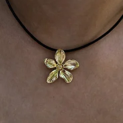 Winther Studio Bloom Choker> Halskæder