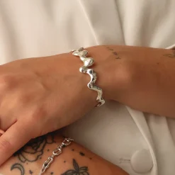 Winther Studio Stratus Bangle></noscript> Armbånd